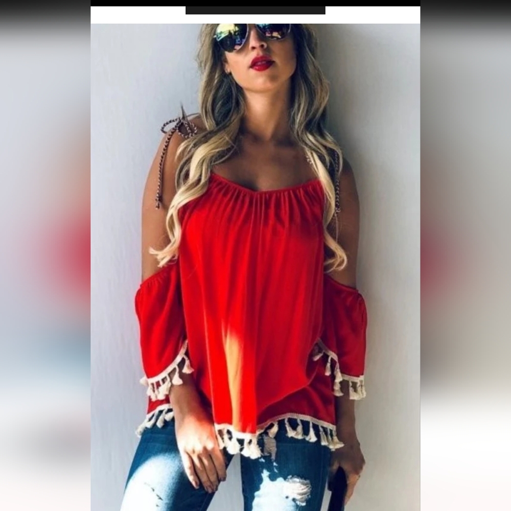 andthewhy Tassle Trim Off Blouse